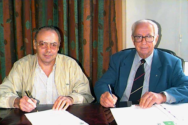 {short description of image}