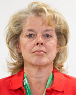 CSIPKA Szilvia