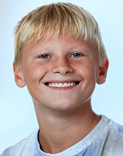 HOLM FAXOEE Theodor